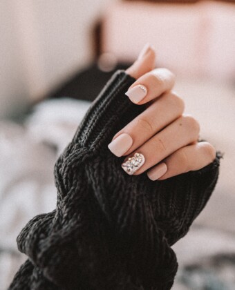 Manicure & Pedicure